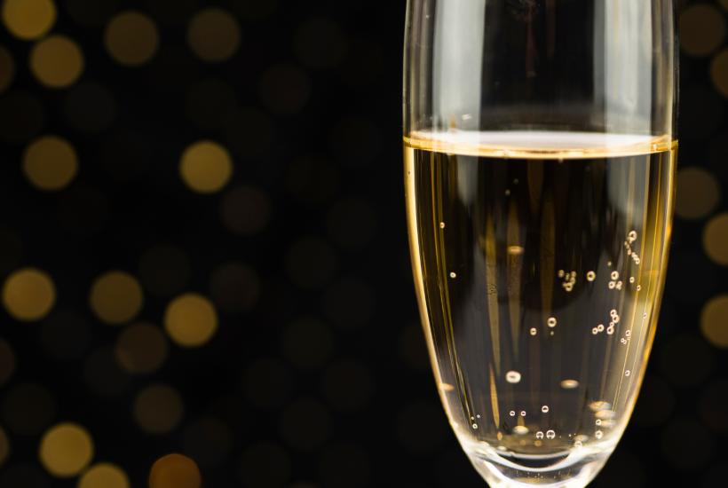 Бокал шампанского