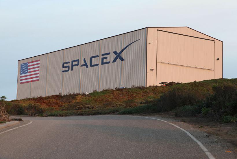 Ангар компании  SpaceX  