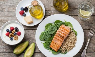 Завтрак без перегрузки: как питаться утром, чтобы насытиться и не навредить организму