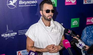 Денис Клявер любит праздновать Новый год в окружении родных