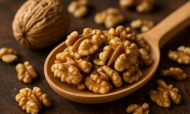 Употребление орехов положительно влияет на обмен веществ — диетолог