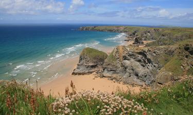 Заброшенные корабли и скрытая бухта: на этом пляже в в Англии море всегда кристально чистое
