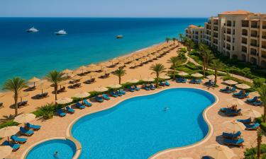 Пустые улицы и закрытые бары: испанский курорт удивляет неожиданной тишиной