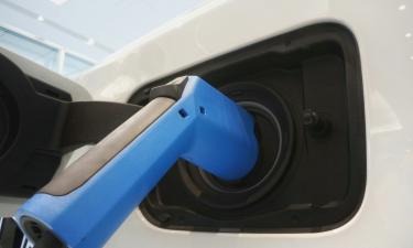 Прогрев батареи перед выездом ускорил зарядку электромобилей — Jalopnik