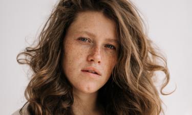 Разорваны все связи: как отъезд Шмыковой привёл к закрытию её российского бизнеса