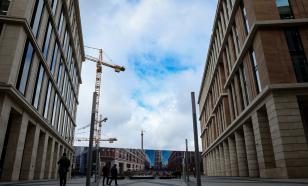 Смольный рискует оставить Петербург с 140 "долгостроями"