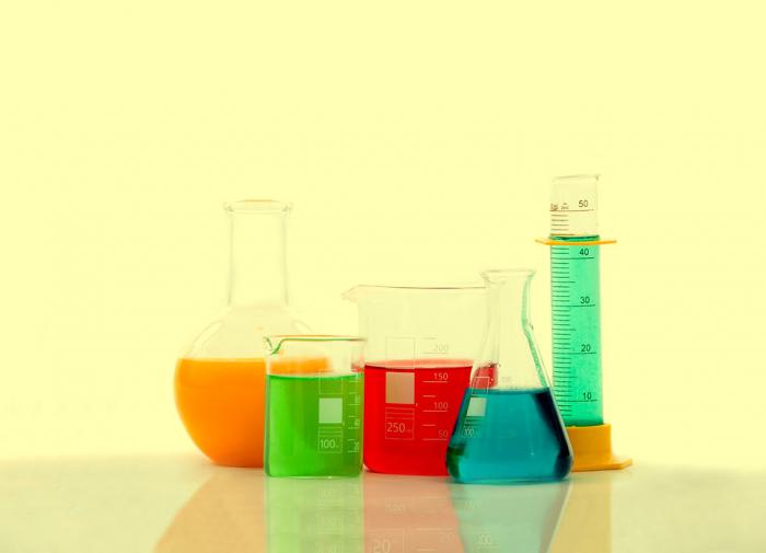 ChatGPT смог стать для людей "помощником по химии"