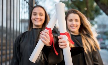 Вот как россияне видят успешную карьеру: 46% заявили, что диплом вуза не нужен