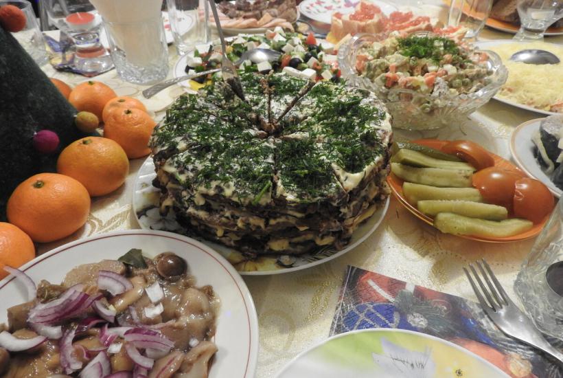 Праздничный стол