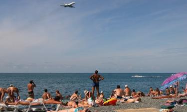 Греция — курорт для мира, но не для греков: почему половина жителей пребывает в праздничной бедности