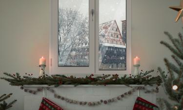 Не знаете, как украсить окна к Новому году? Эти идеи вас спасут
