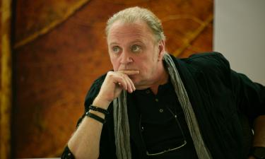 Театр на Юго-Западе готовит сюрпризы к своему 50-летию: необычные идеи от Олега Леушина