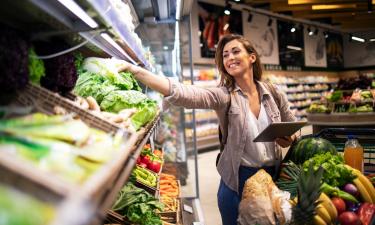 Стоимость продуктов к Новому году вырастет на 15% — экономист Никита Масленников