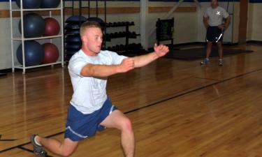 Гарвард раскрыл секрет: 10 домашних упражнений для идеальной формы