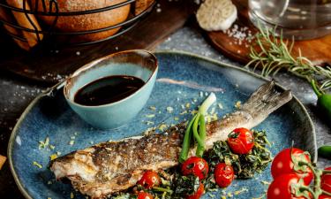 Рыба по-царски держит форму лучше при запекании в фольге по данным кулинаров