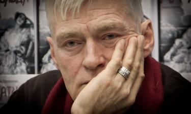 Борис Щербаков досрочно выписался после операции по замене сустава