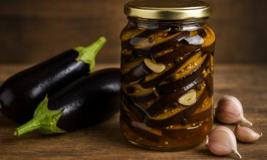 Осень под крышкой: заготовки, которые делают дом ароматным в тихие счастливые вечера