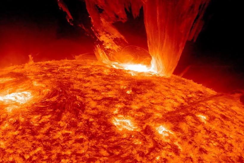 Солнечный протуберанец