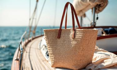 Австралийку и её спутника нашли мёртвыми на яхте у берегов Южной Африки — 9News