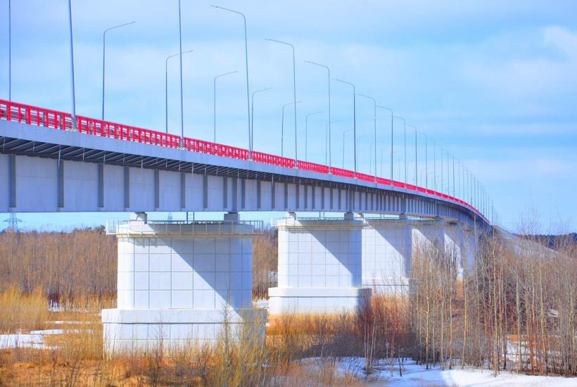 Мост через Вах