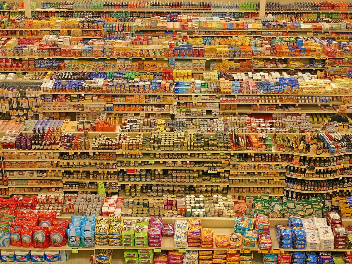 Российская сеть дискаунтеров "Светофор" вышла на рынок Бразилии под брендом Vantajosо