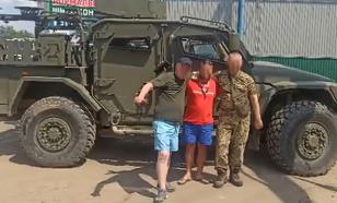 Порошенко "заныкал" броню, чтобы не отдавать технику на фронт