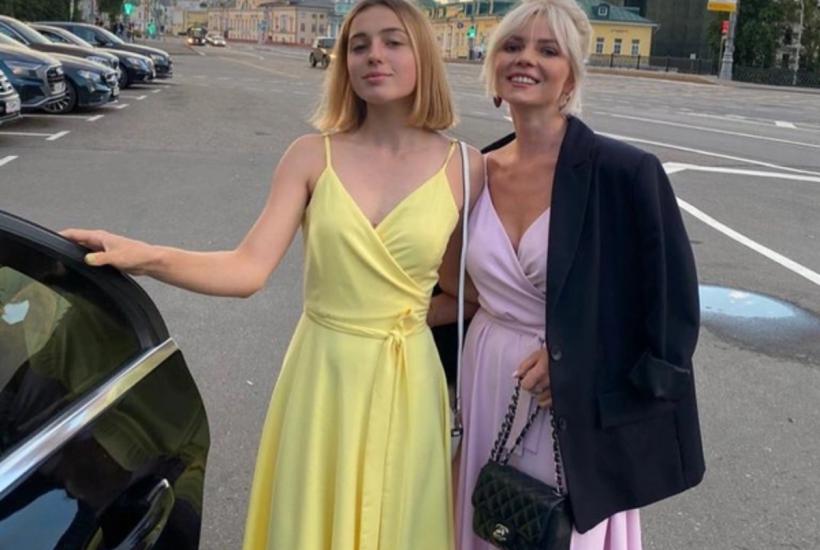 Елена Николаева и Ариадна