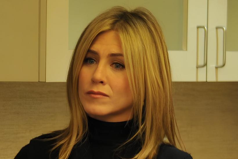 Дженнифер Энистон тренируется по программе Pvolve с 2023 года