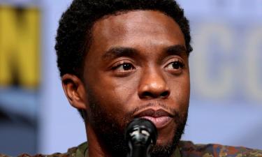 Чедвику Боузмену посмертно присвоили звезду на Аллее славы