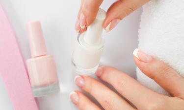 Масла и сыворотки ускоряют рост ногтей при домашнем уходе — Folha Vitoria