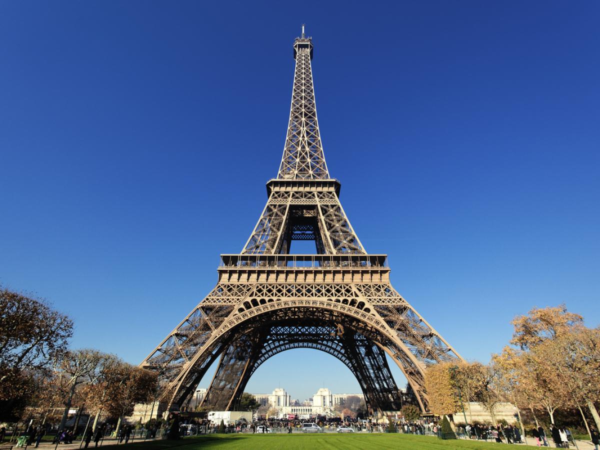 Французы выбрали Сен-Антуан-лАббе любимой деревней  CNN