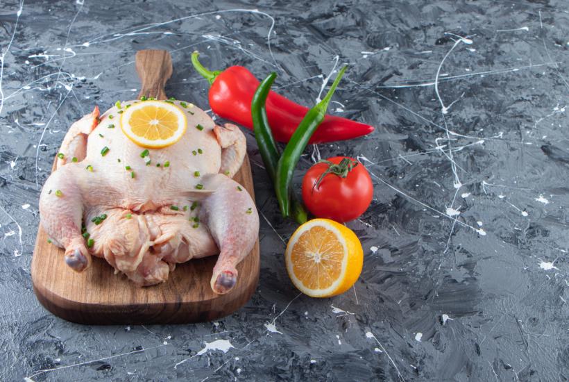 Сырая курица