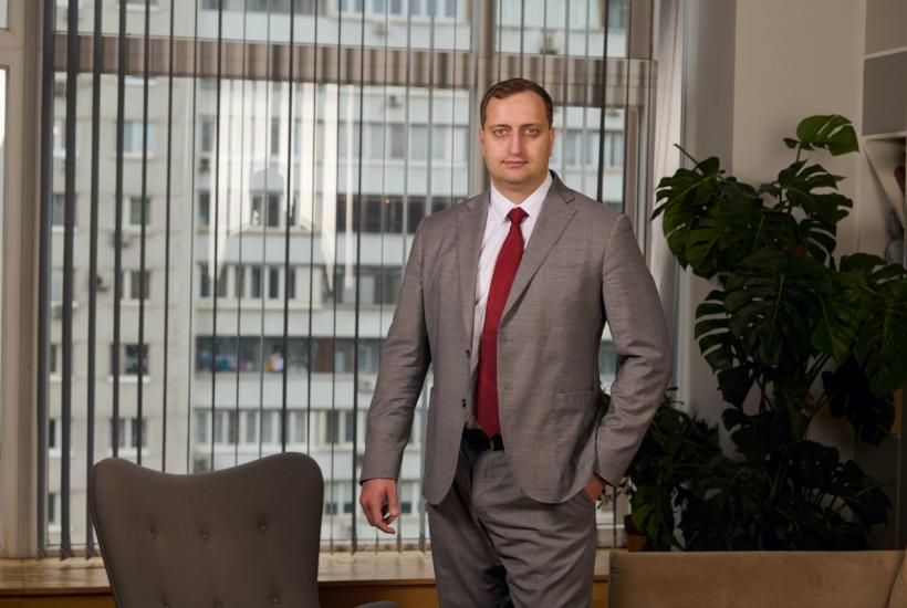 Эксперт по развитию корпоративных продаж Дмитрий Старцев