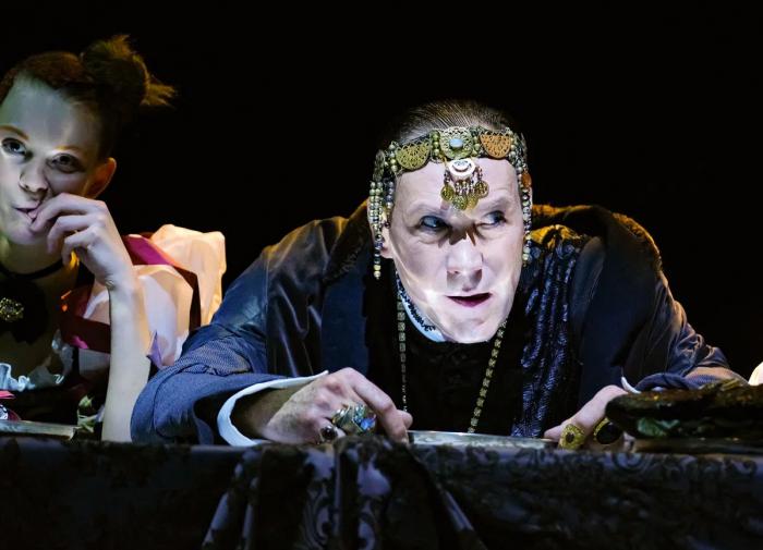 Ренессанс в театре "Модерн": большая премьера спектакля Юрия Грымова "Леонардо"