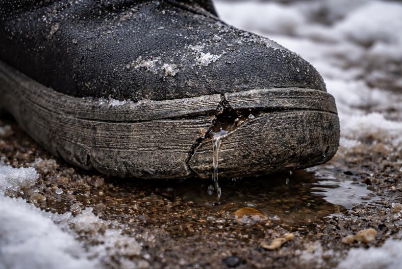 Трещина на подошве