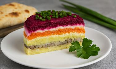 Замена майонеза йогуртом снижает жирность селёдки под шубой — Николай Миллер