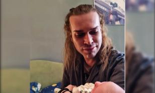 Жена Гогена Солнцева отказывается выходить на прогулку с новорождённым малышом