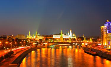 Шесть сценаристов — и никакой логики: чем ремейк Москва слезам не верит озадачил зрителей