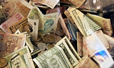 Дешёвые рейсы с пересадками признали главной причиной усталости туристов — эксперты