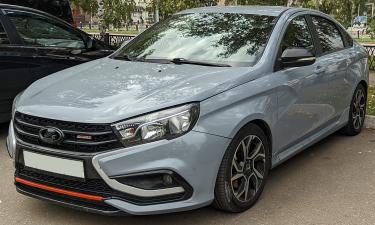 Привычка дороже технологий: почему тысячи россиян всё ещё выбирают Весту вместо китайцев