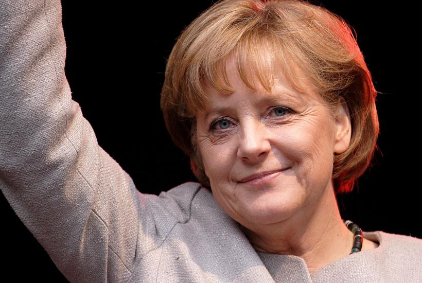 Angela Merkel, volt német kancellár. A fotó egy nappal azelőtt készült, hogy Aachen városa Merkelnek átadta a Nemzetközi Károly-díjat (Karlspreis).