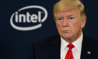 Bloomberg: администрация Трампа обсуждает получение США 10% акций Intel
