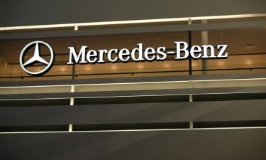 Будущее на зарядке: Mercedes выбирает, кому доверить энергию своих электромобилей