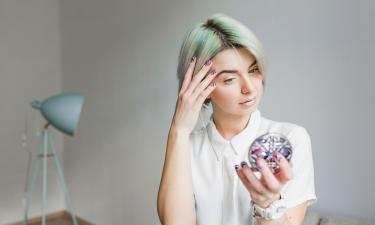 Не тратьте деньги на салоны: 4 натуральных масла для густых бровей