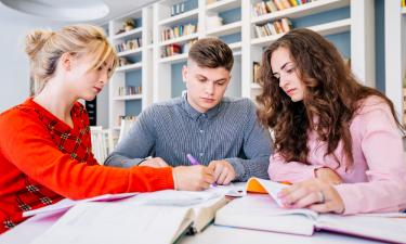 Ловушка или спасение? Студенты выбирают кредитный путь к знаниям