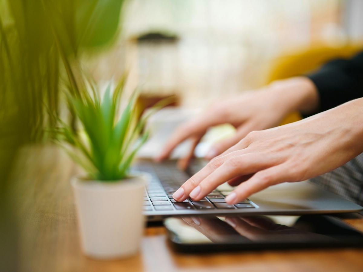 В Санкт-Петербурге в 2025 году вырос спрос на промпт-инженеров