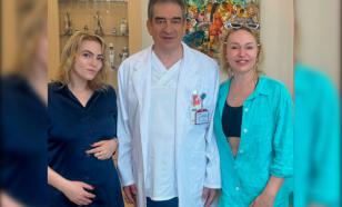 Радиоведущая Алла Довлатова рассекретила беременность старшей дочери