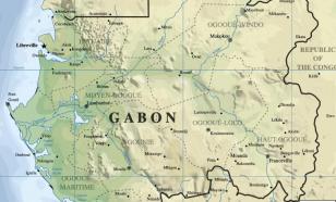 Свергнутому президенту Габона разрешили покинуть страну