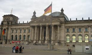 Немецкий политик Вагенкнехт заявила, что интересы Германии и США различаются