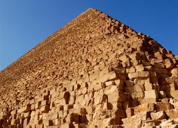 Учёные нашли под Большим Сфинксом в Египте тайные комнаты